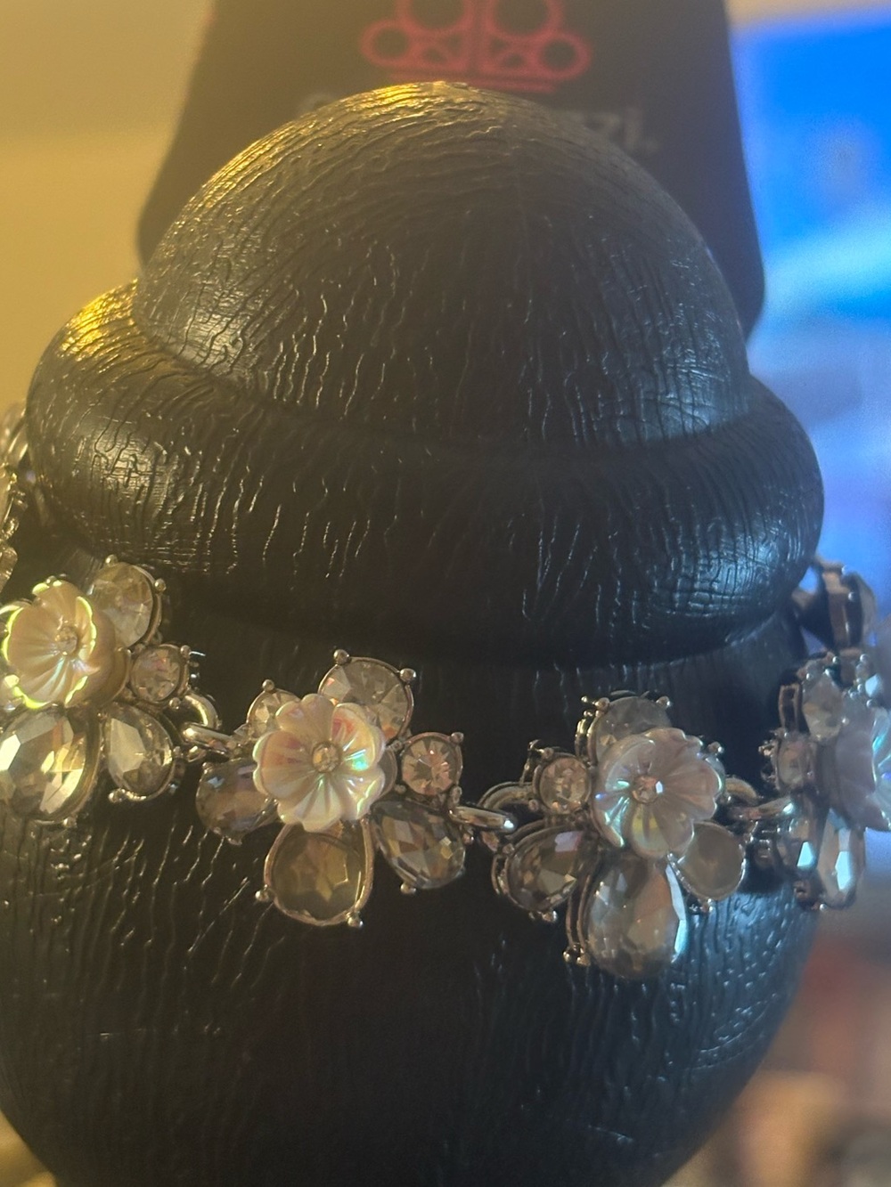 Floral Crystal Choker Necklace in Iridescent White